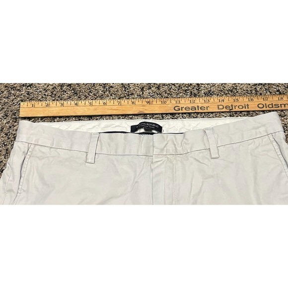Banana Republic Emerson Chino Pants Khaki Mens 35x29 Cotton Flat Front - Picture 6 of 7